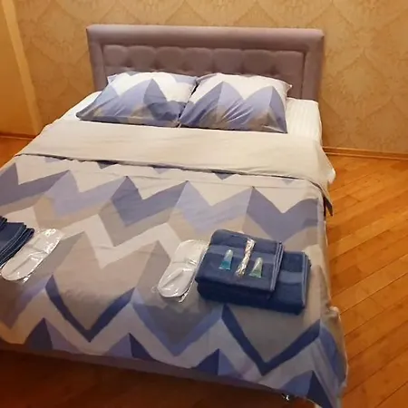 Appartement 1-комнатная вип уровня посуточно в ужгороде. ул.и.франка.