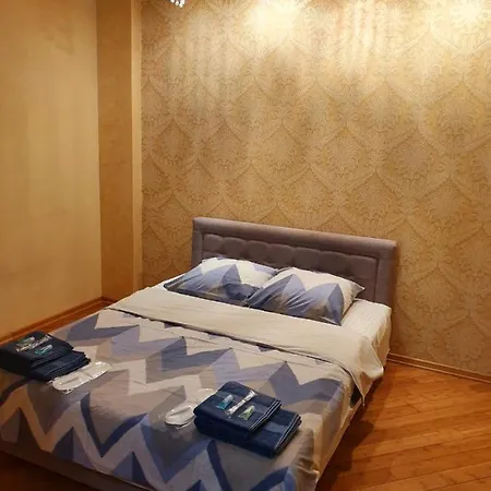 1-комнатная вип уровня посуточно в ужгороде. ул.и.франка. *